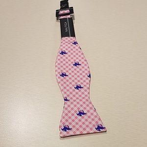 Nautica pink and blue self tie bow tie